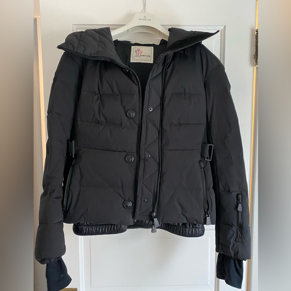 MONCLER Womens Grenoble Giubbotto Guyane Down Ski Jacket 2